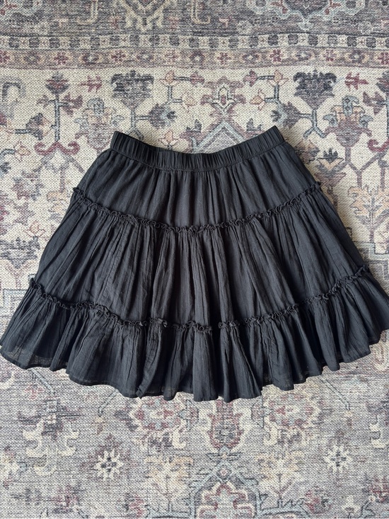 American Eagle Outfitters Dresses & Skirts - American Eagle Black Tiered Ruffle Skirt - Women